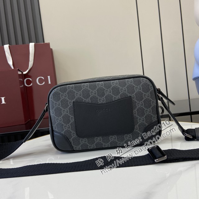 Gucci專櫃古馳最新款Emblem男士旅行系列斜挎包肩背包 jh2584型號：821216